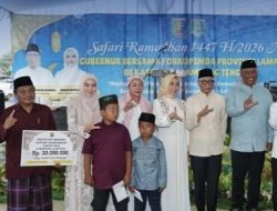 Gubernur Lampung Salurkan Bantuan untuk Masjid dan Anak Yatim dalam Safari Ramadan di Lampung Tengah