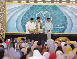 Ribuan Jemaah Padati Indonesia Berdzikir Bersama UAS di Lampung, Gubernur Mirza Tegaskan Komitmen Ramadan Khusyuk
