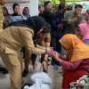 Pemkot Bandar Lampung Salurkan 30 Kg Beras per KPM di Tengah Kemarau Panjang